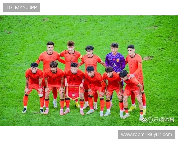 U23亚洲杯澳大利亚对阵中国，半场攻防节奏激烈